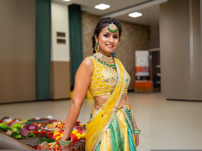 Haldi Kumkum Ceremony and Lagna Geet in NYC: Embrace the Tradition and Joy of Indian Weddings